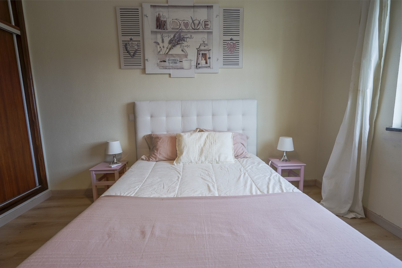 Villa in Strandnähe, zu verkaufen in Monte Gordo, Algarve, Portugal_352667