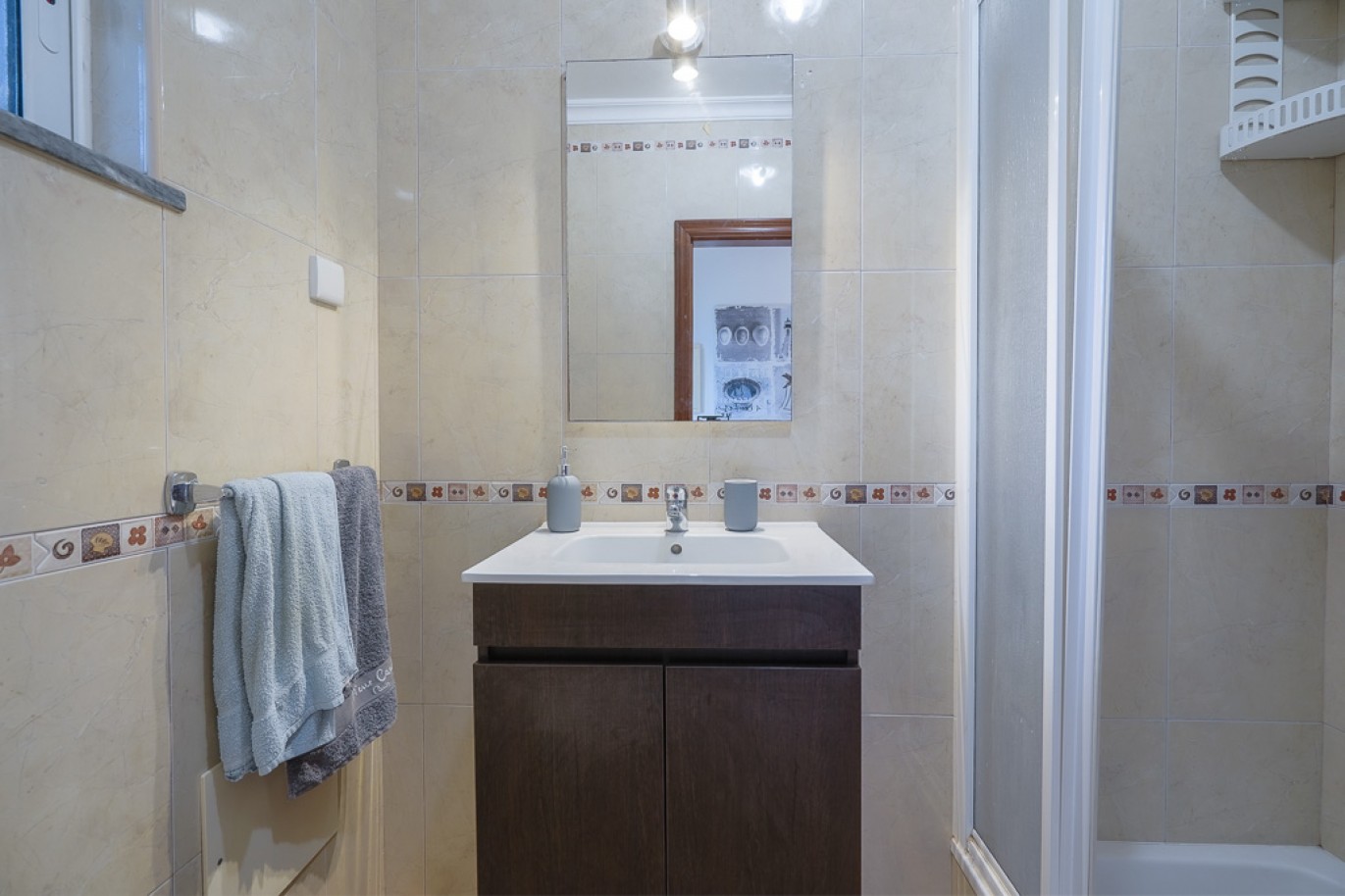 Villa in Strandnähe, zu verkaufen in Monte Gordo, Algarve, Portugal_352682