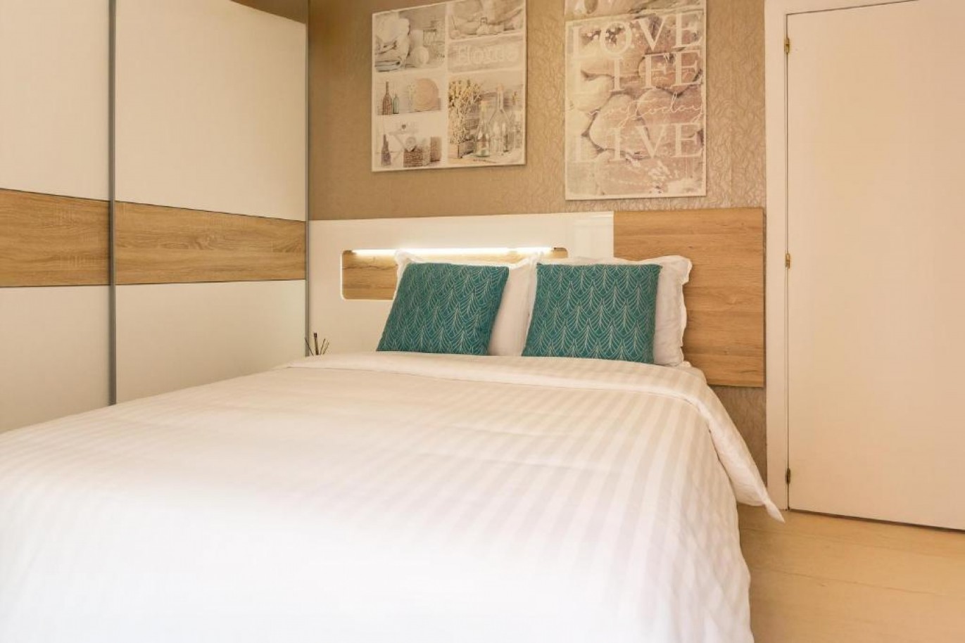 Fantástico Apartamento T1 para venda em Albufeira, Algarve_352983