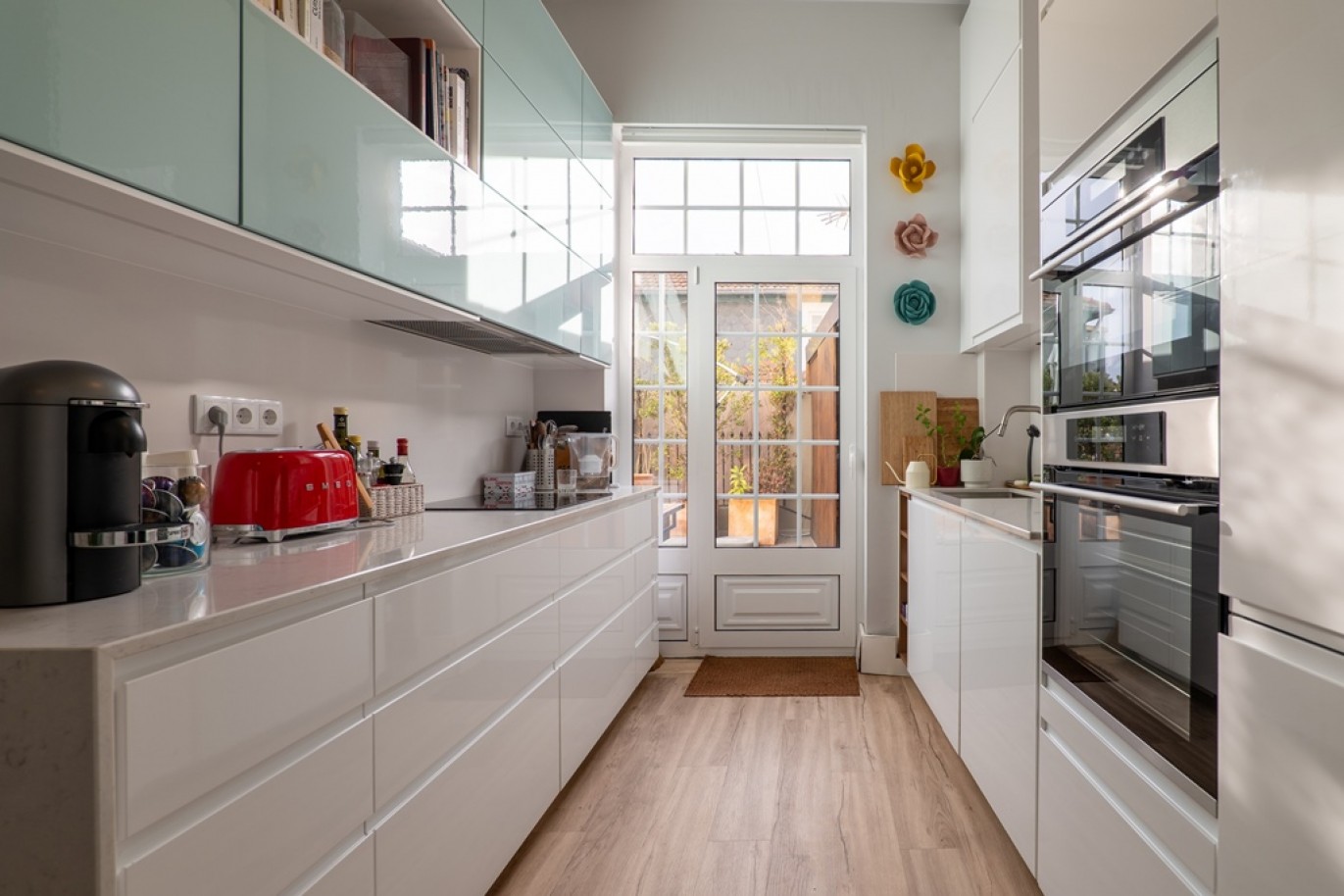 Two bedroom apartment with terrace for sale Foz Velha, Porto, Portugal_353022