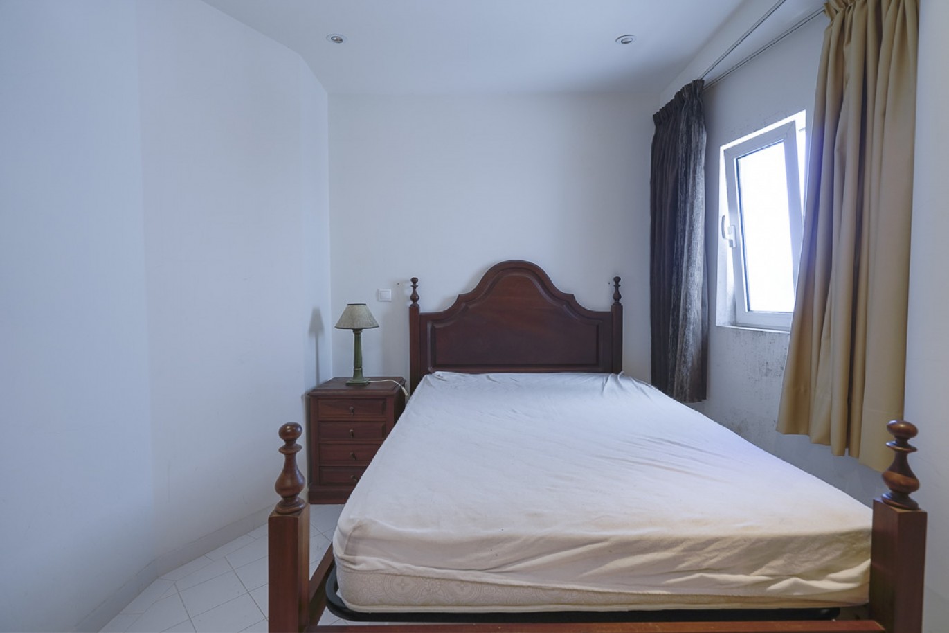 Propriedade perto da praia à venda em Quarteira, Algarve_353218