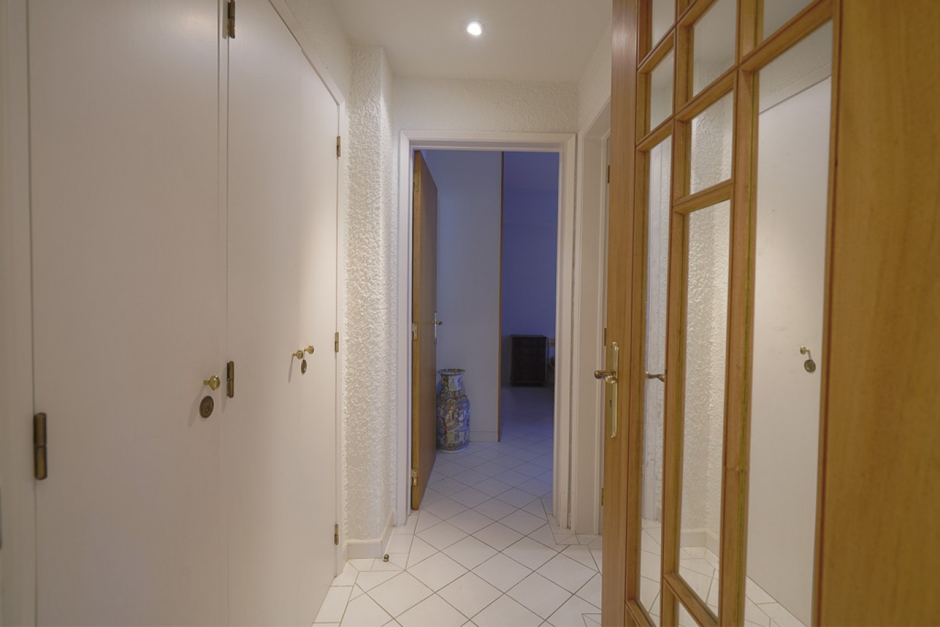 Propriedade perto da praia à venda em Quarteira, Algarve_353231