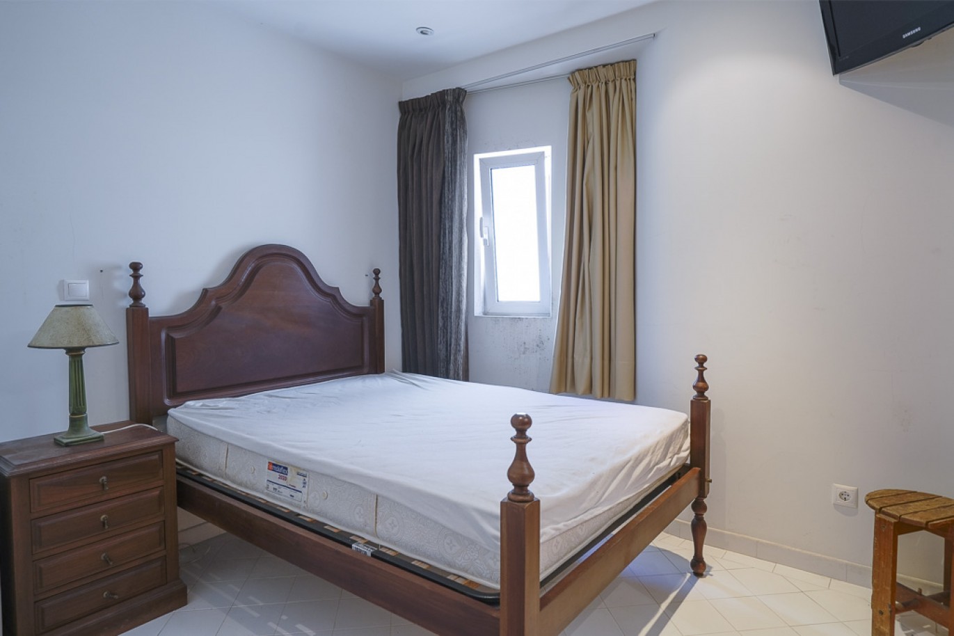 Propriedade perto da praia à venda em Quarteira, Algarve_353252