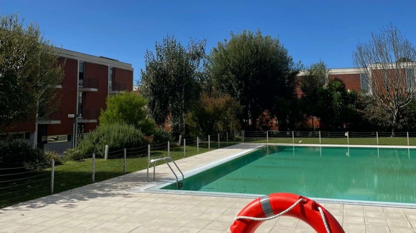 Vier-Zimmer-Villa mit Garten in geschlossener Wohnanlage in Maia, Portugal_353617