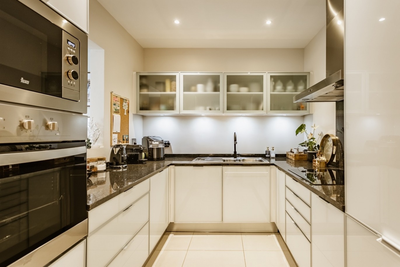 Wohnung in Pine Hills, zu verkaufen in Vilamoura, Algarve, Portugal_353996