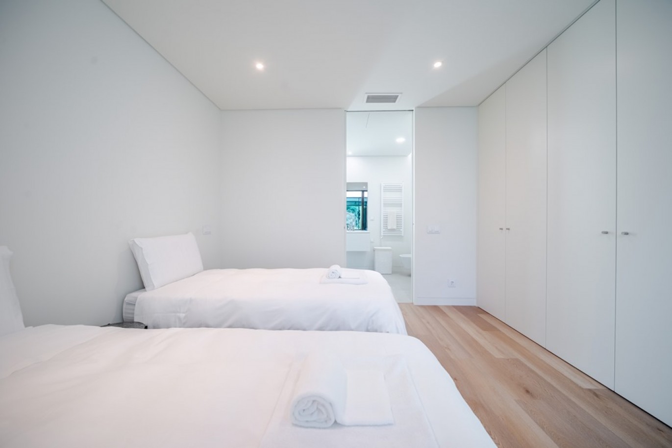 Nova Moradia V3, em condomínio privado, à venda em Vilamoura, Algarve_354106