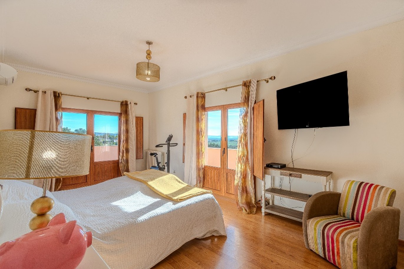 Property for sale in São Bartolomeu de Messines, Algarve, Portugal_354334