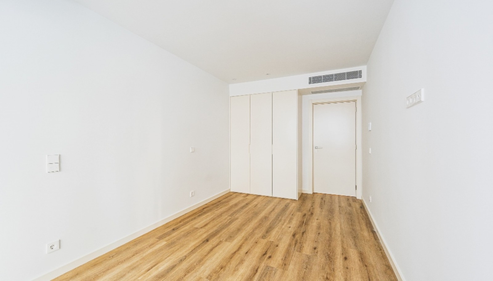 Appartement de 1 chambre avec balcon à louer à Vila Nova Gaia, Portugal_354368