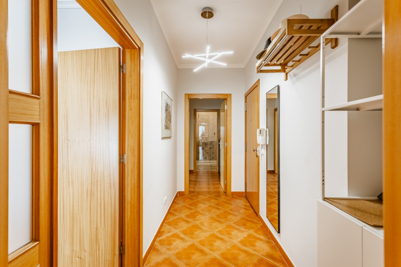 Apartamento T2 perto da Meia Praia para venda em Lagos, Algarve_354372