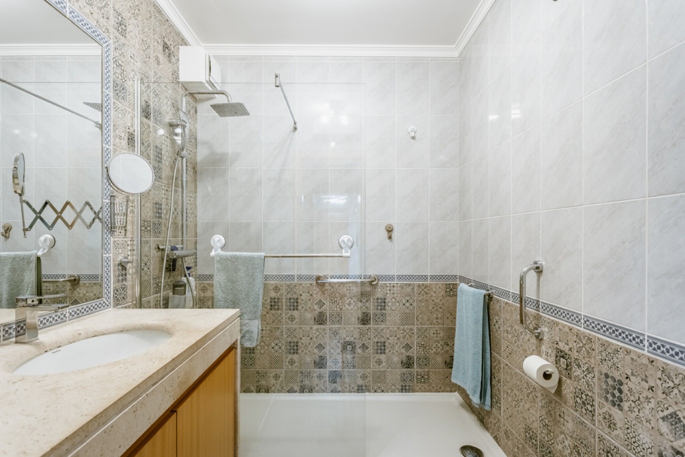 Apartamento T2 perto da Meia Praia para venda em Lagos, Algarve_354374