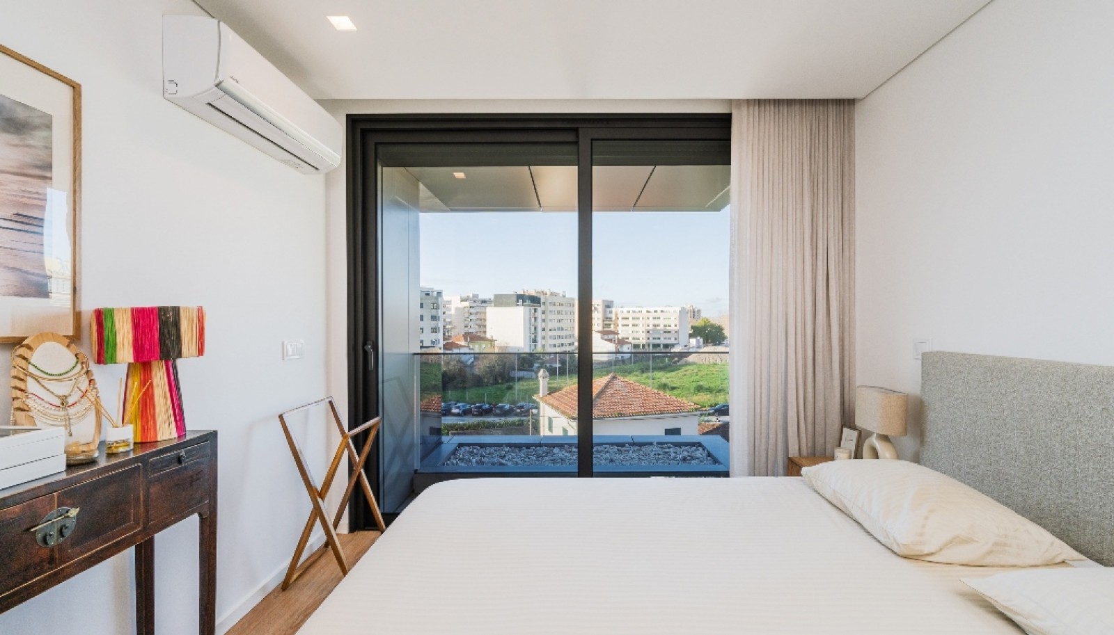 Apartamento T1 com varanda e estacionamento_354399