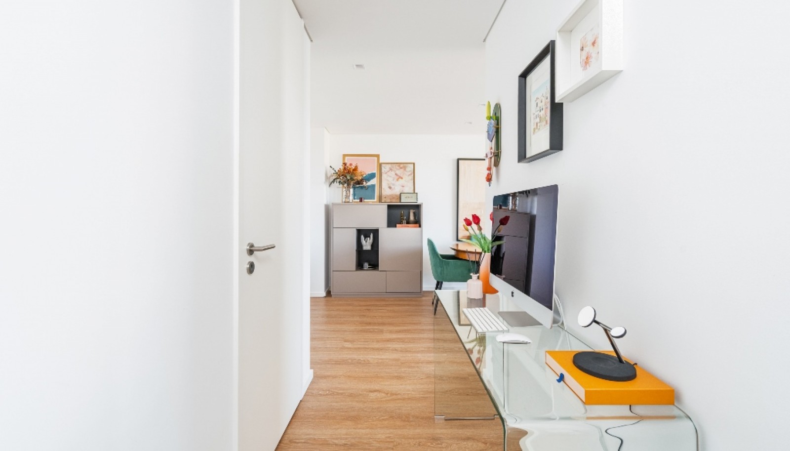 Apartamento T1 com varanda e estacionamento_354410