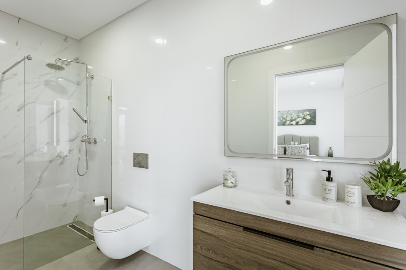 Moderna Moradia V3 com piscina para venda em Alcantarilha, Algarve_354430