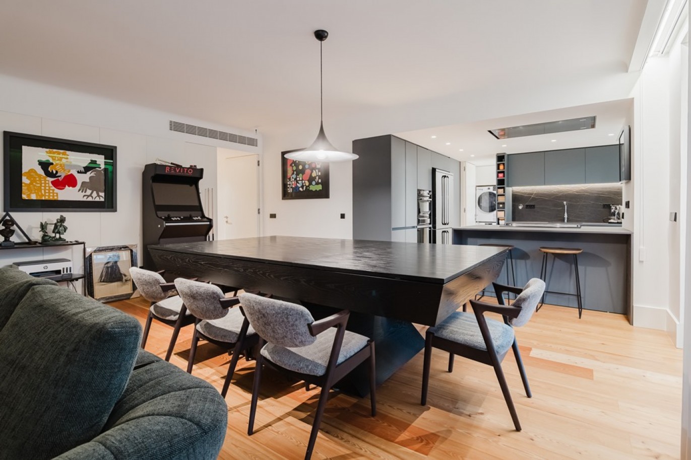 Apartamento T4 com varandas para venda no centro do Porto_354462