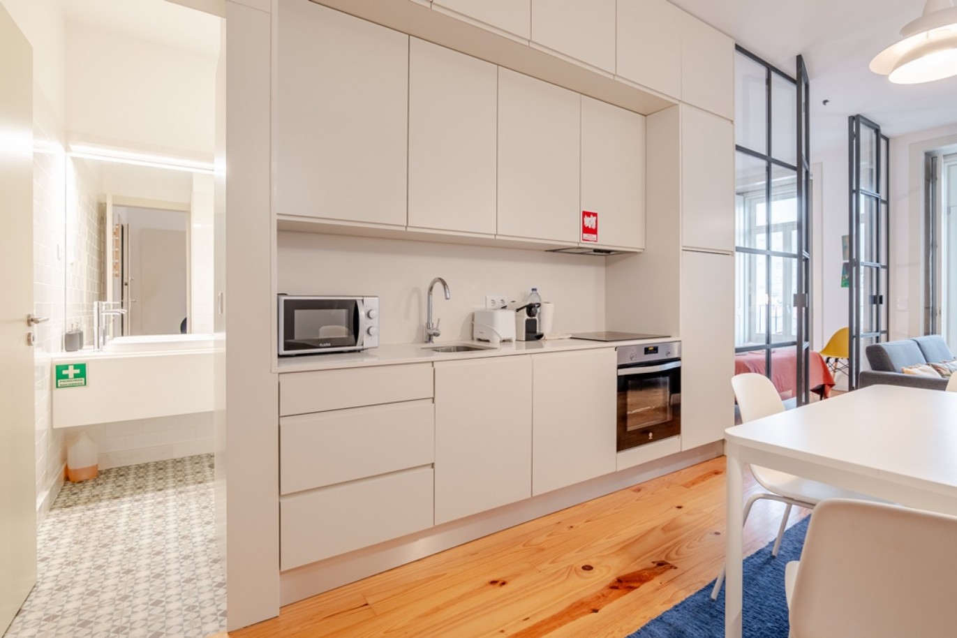 Estudio con balcón en Alojamiento Local en venta Baixa do Porto, Portugal_354547