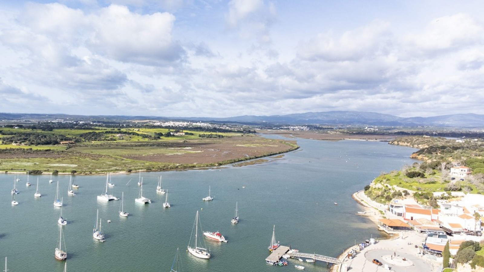 Fantastic Property with sea views for sale in Alvor, Algarve, Portugal_354563