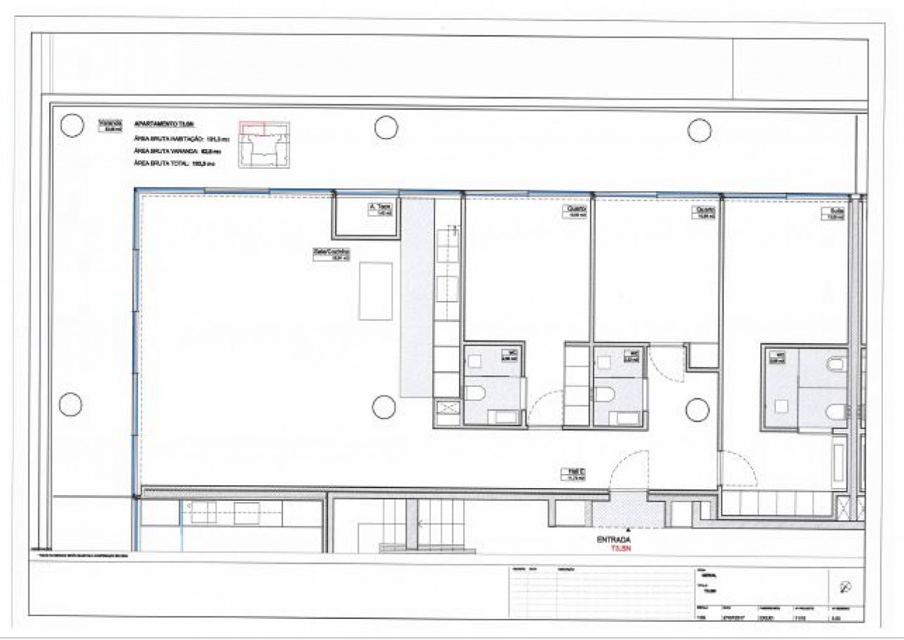 Piso de 3 dormitorios con balcón y vistas al río en venta Gaia, Portugal_354571