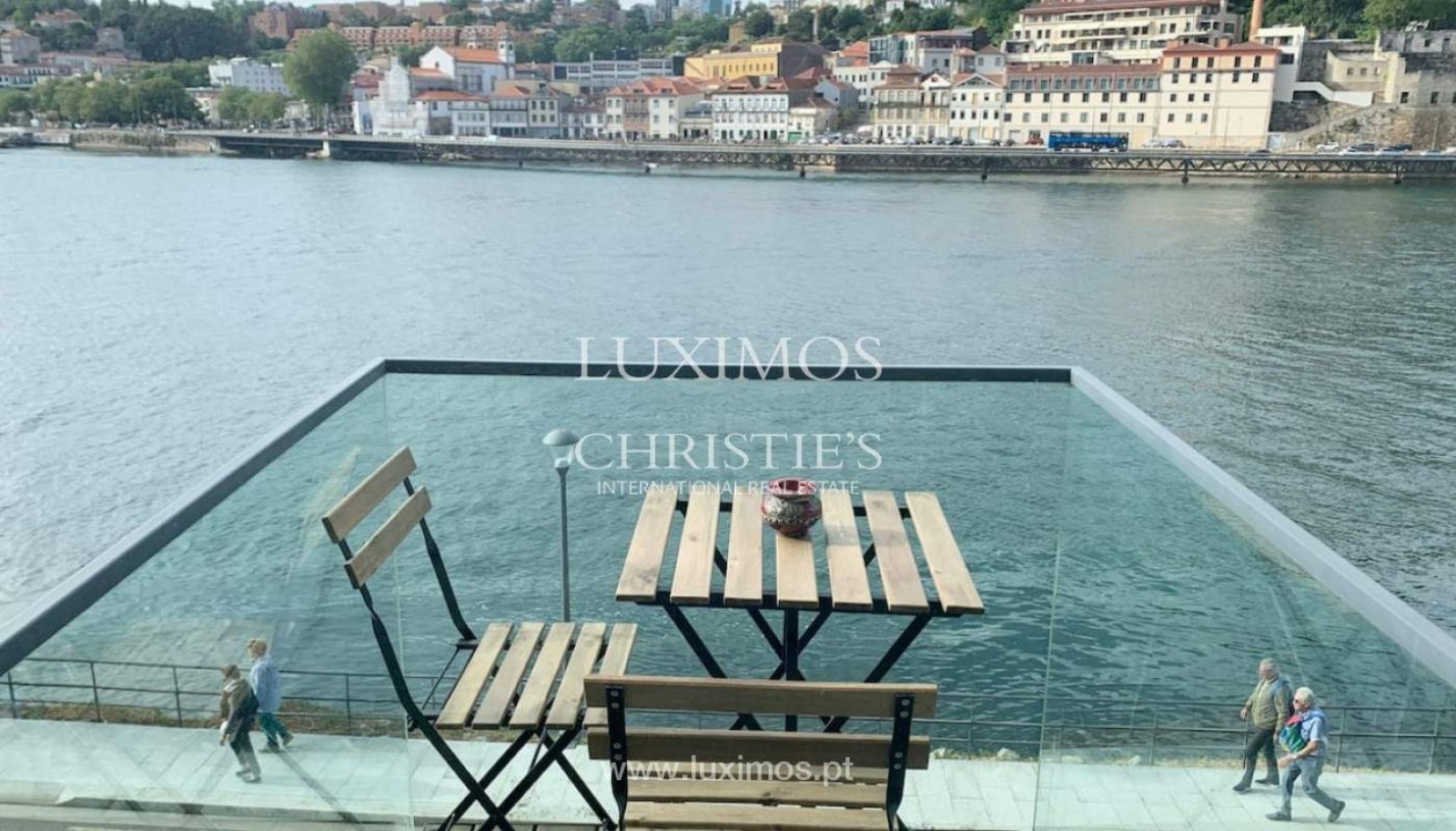 Appartement duplex en 1ère ligne de rivière, à vendre, à V. N. Gaia, Portugal_354871