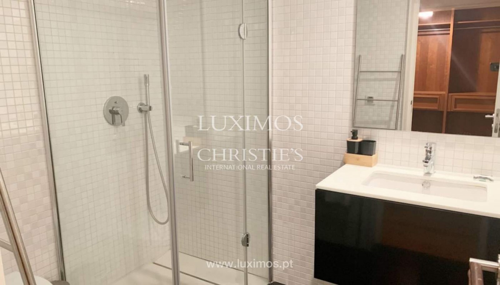 Appartement duplex en 1ère ligne de rivière, à vendre, à V. N. Gaia, Portugal_354890