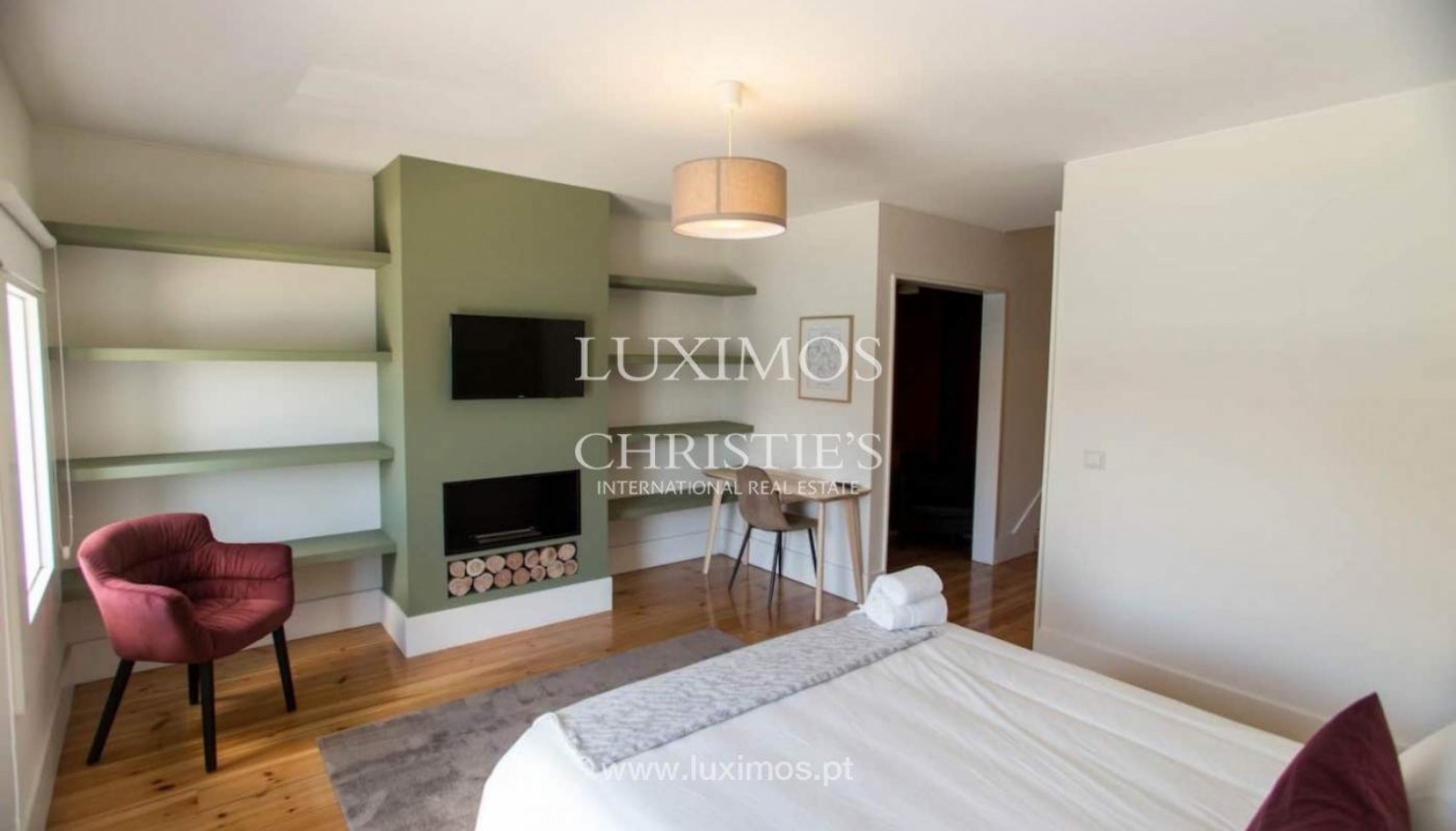 Appartement duplex en 1ère ligne de rivière, à vendre, à V. N. Gaia, Portugal_354897