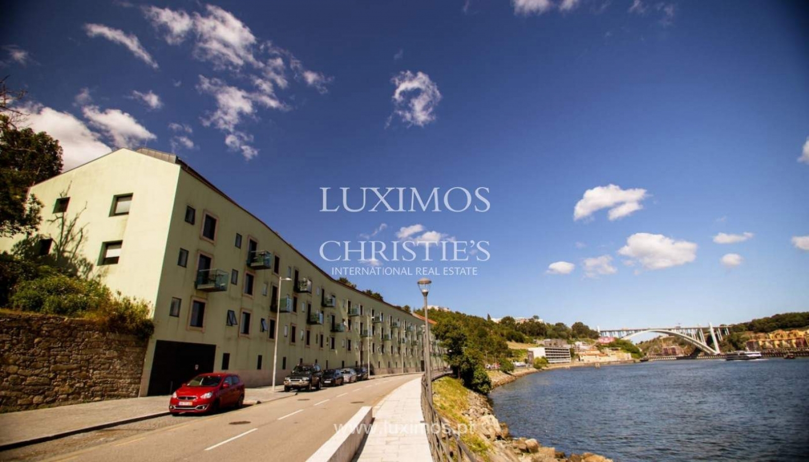 Apartamento duplex em primeira linha de rio à venda Vila Nova de Gaia_354907