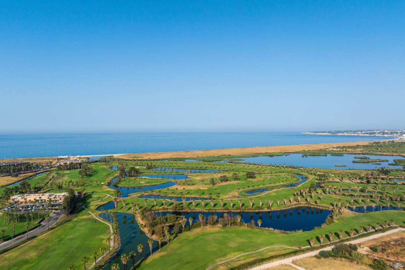 Apartamento T3 à venda em branded residence nos Salgados, Algarve_357084