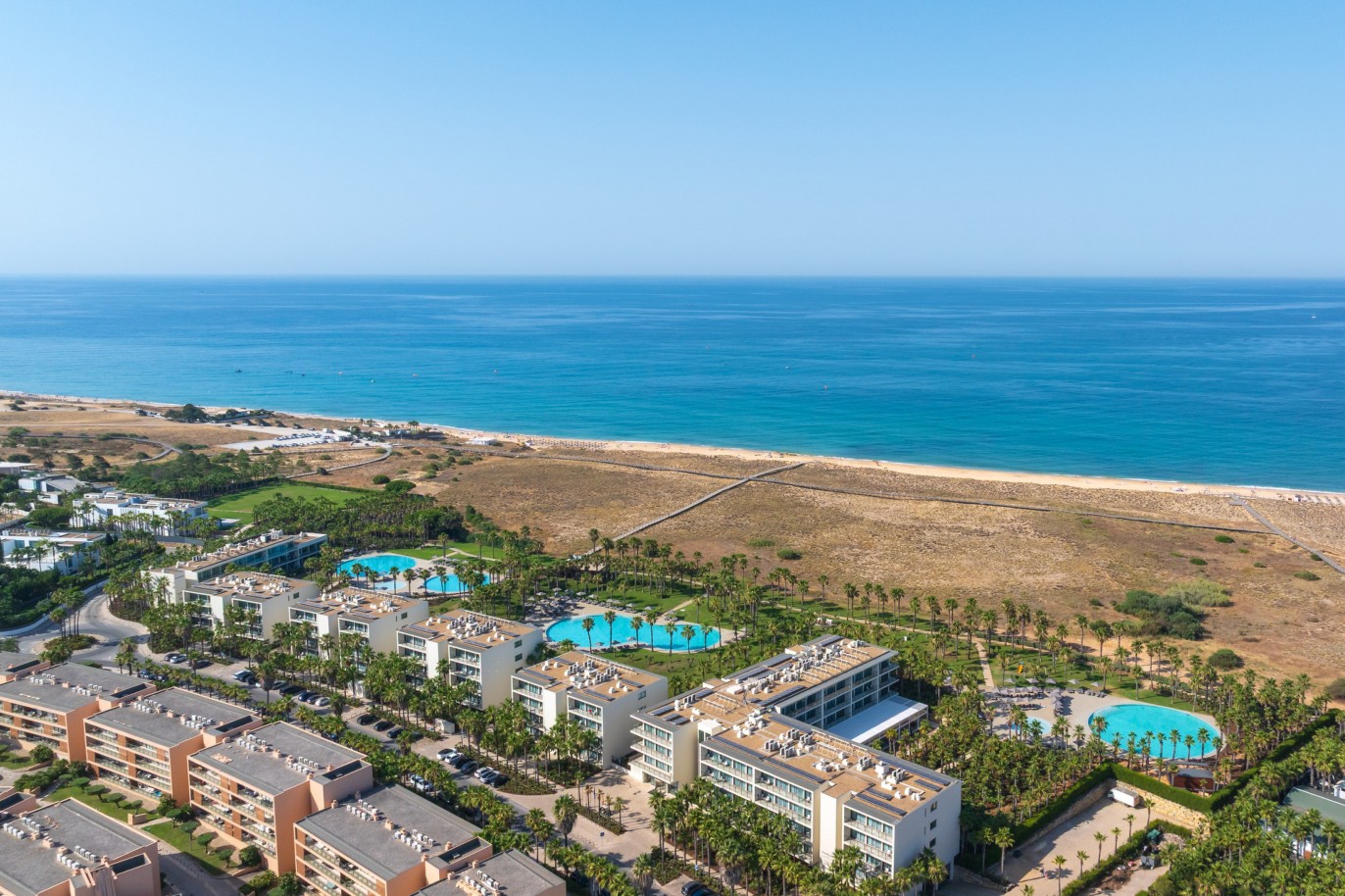 Apartamento T3 à venda com acesso direto à praia dos Salgados, Algarve_357531