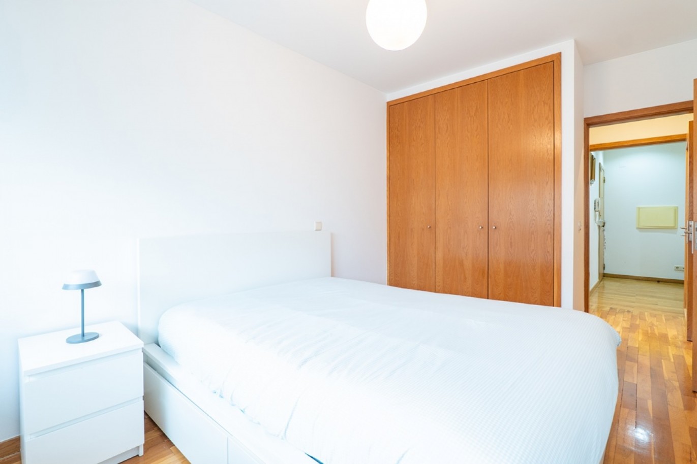 Two bedroom flat with sea views for sale in Leça da Palmeira, Portugal_357898