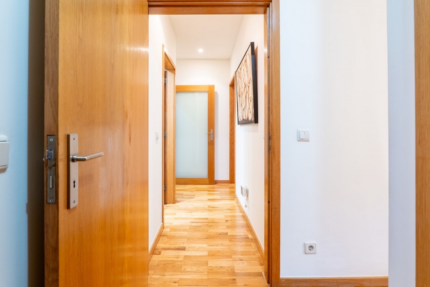 Two bedroom flat with sea views for sale in Leça da Palmeira, Portugal_357908