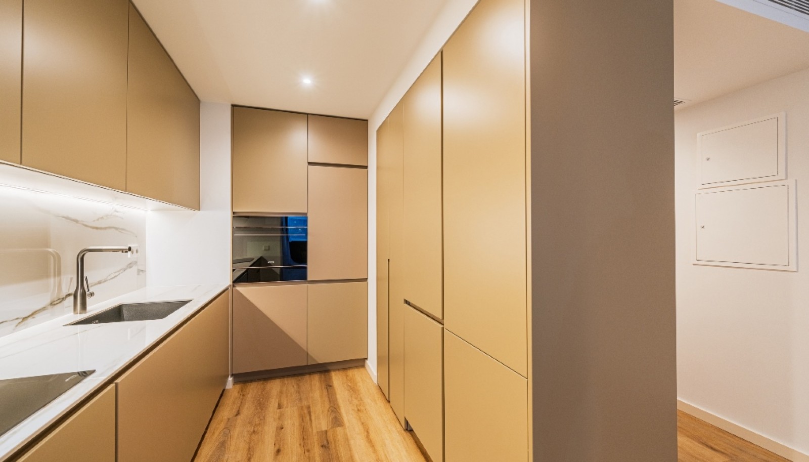 Appartement neuf avec balcon, à vendre, à Vila Nova de Gaia, Porto, Portugal_357956