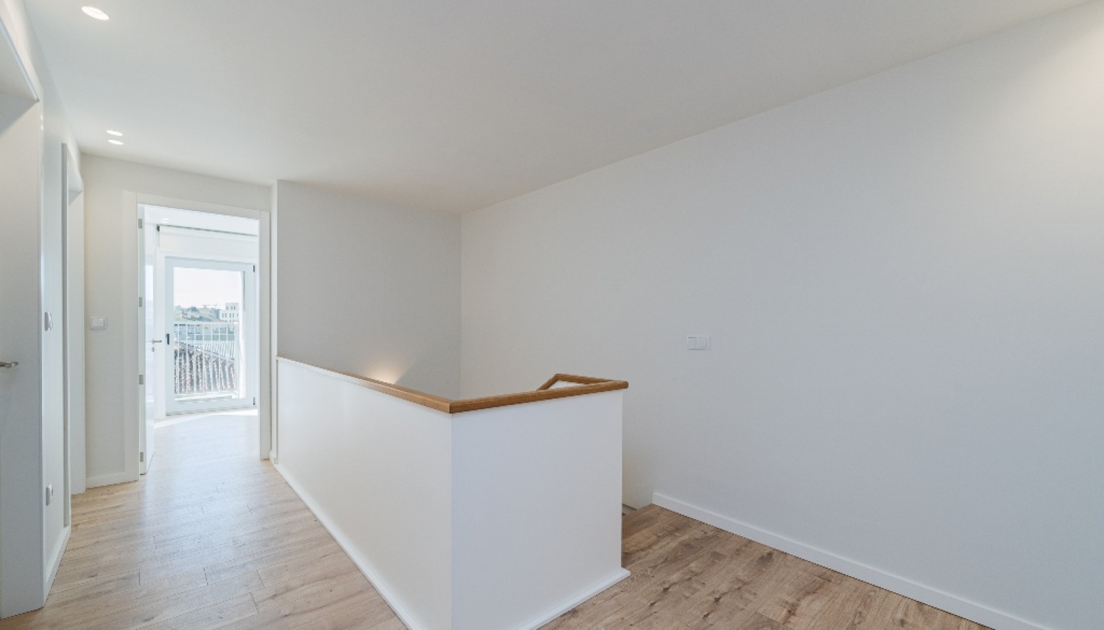 Appartement neuf de 3 chambres avec balcons à vendre Porto, Portugal_357975