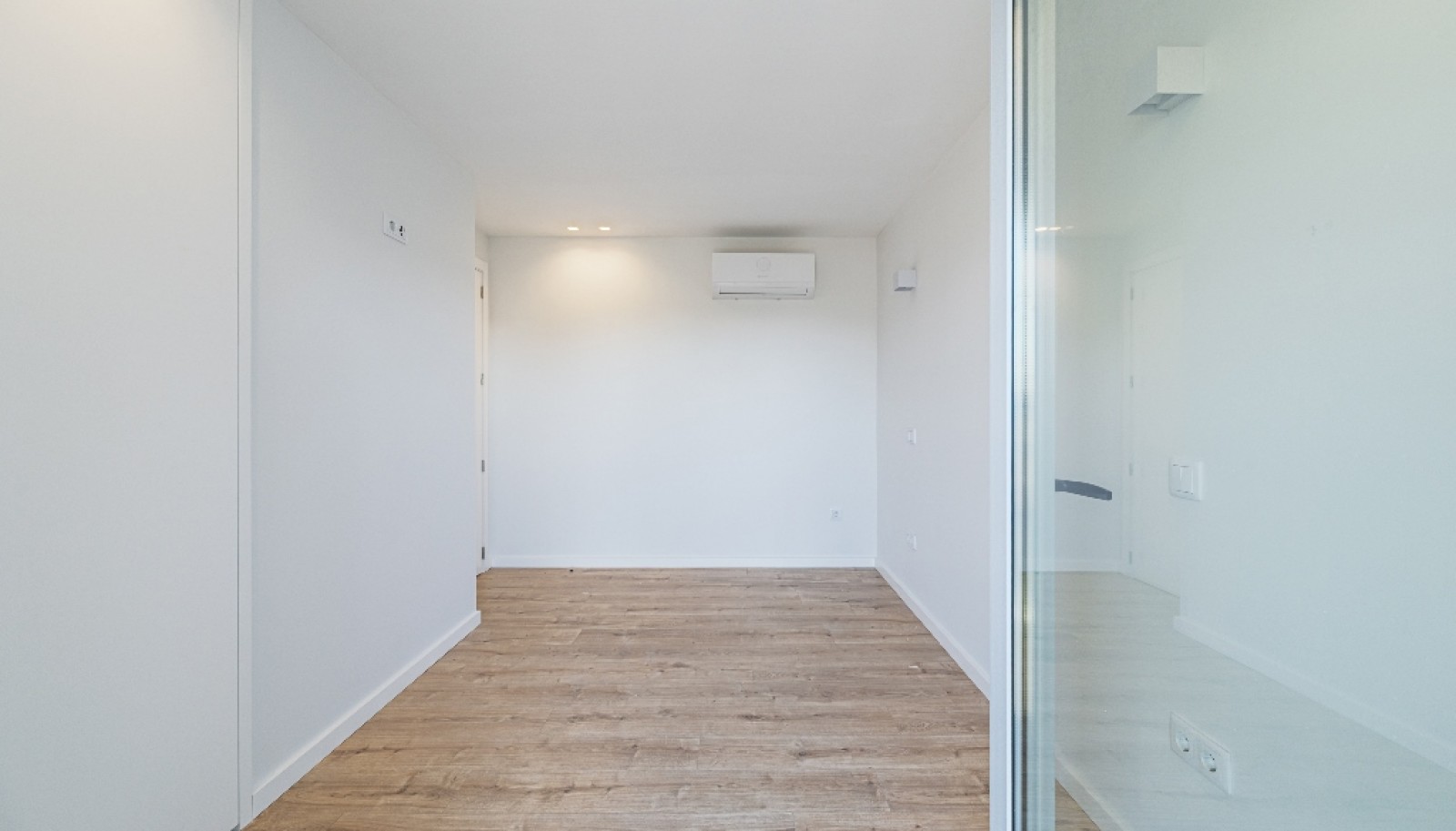 Appartement neuf de 3 chambres avec balcons à vendre Porto, Portugal_357982