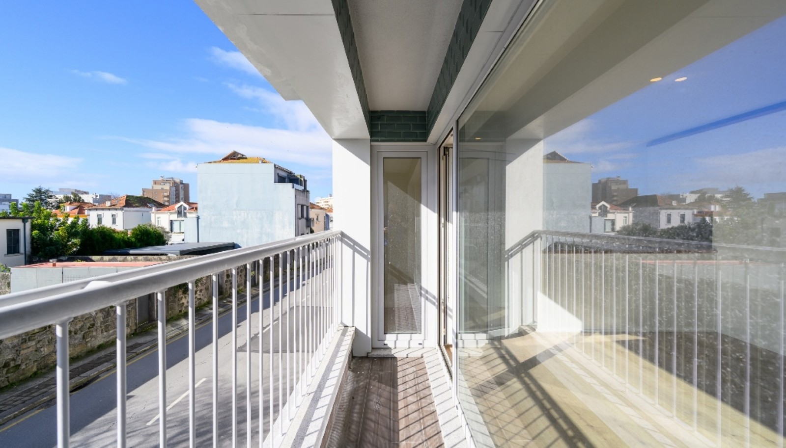 Appartement neuf de 3 chambres avec balcons à vendre Porto, Portugal_357999