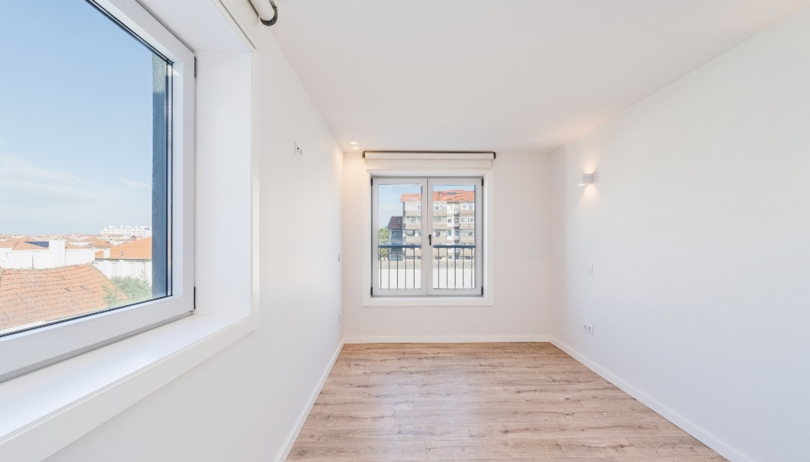 Appartement neuf de 3 chambres avec balcons à vendre Porto, Portugal_358008