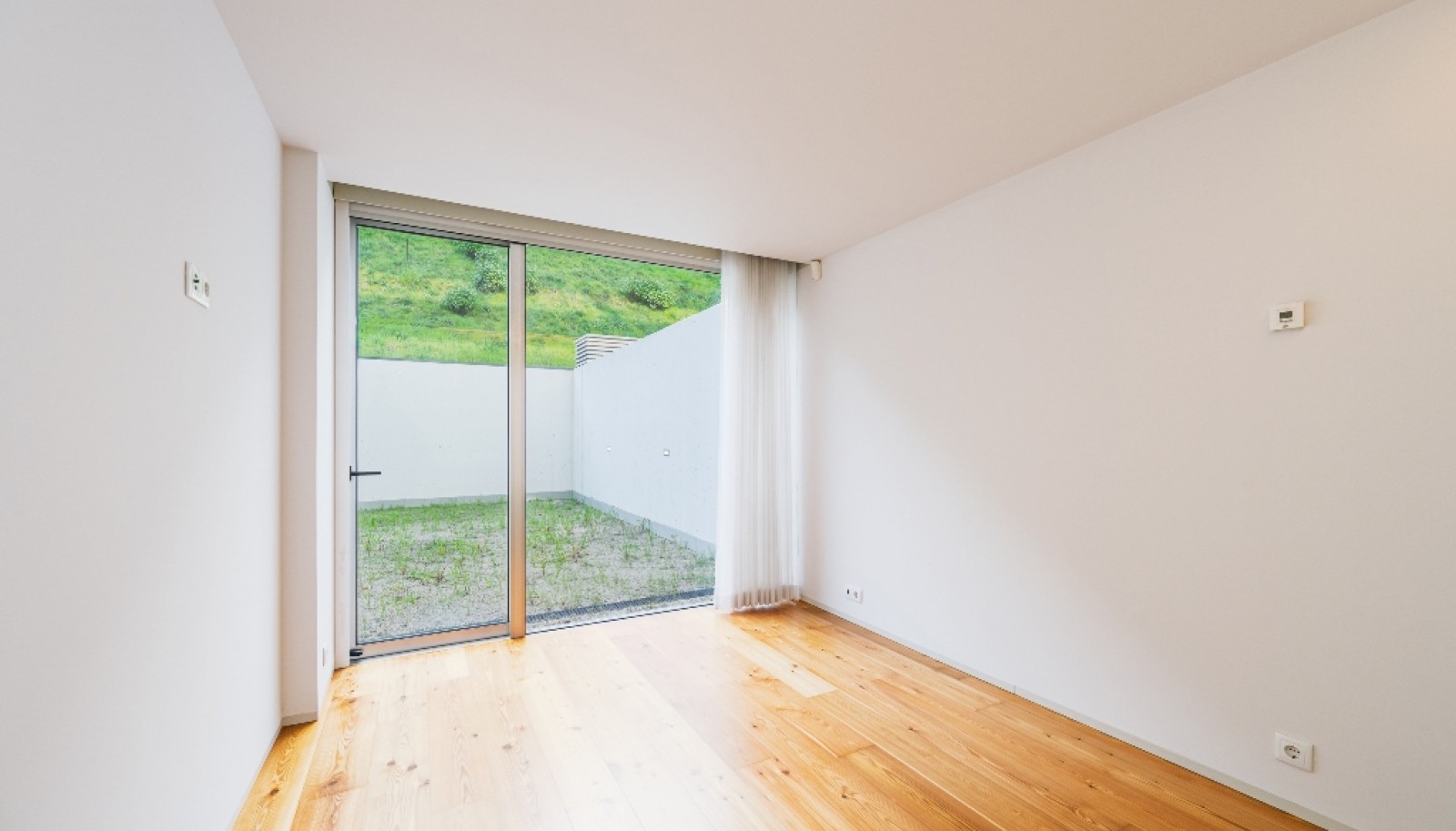 Piso dúplex de 3 dormitorios con balcón y vistas río en Gaia, Portugal_358180