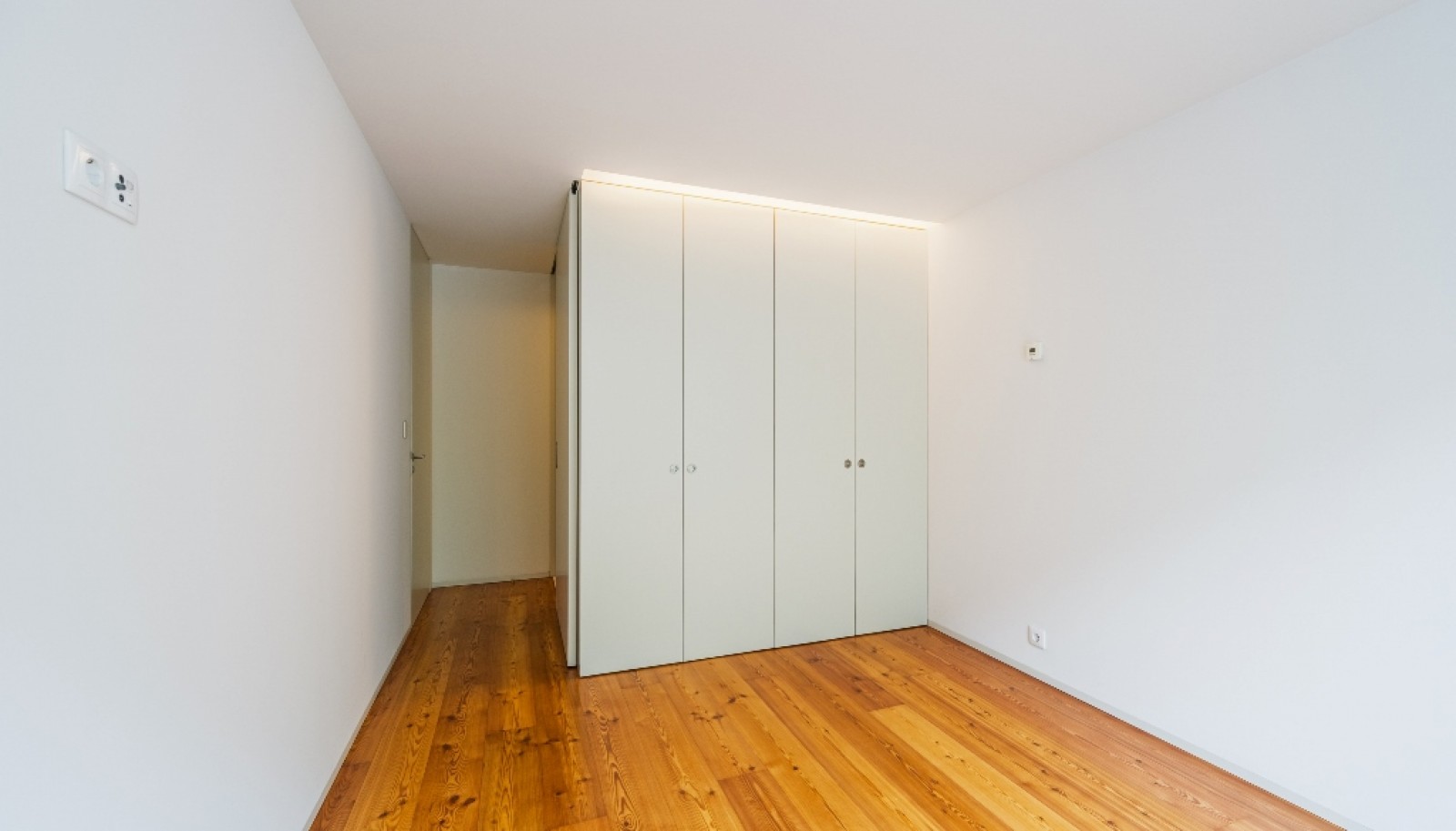 Piso dúplex de 3 dormitorios con balcón y vistas río en Gaia, Portugal_358183