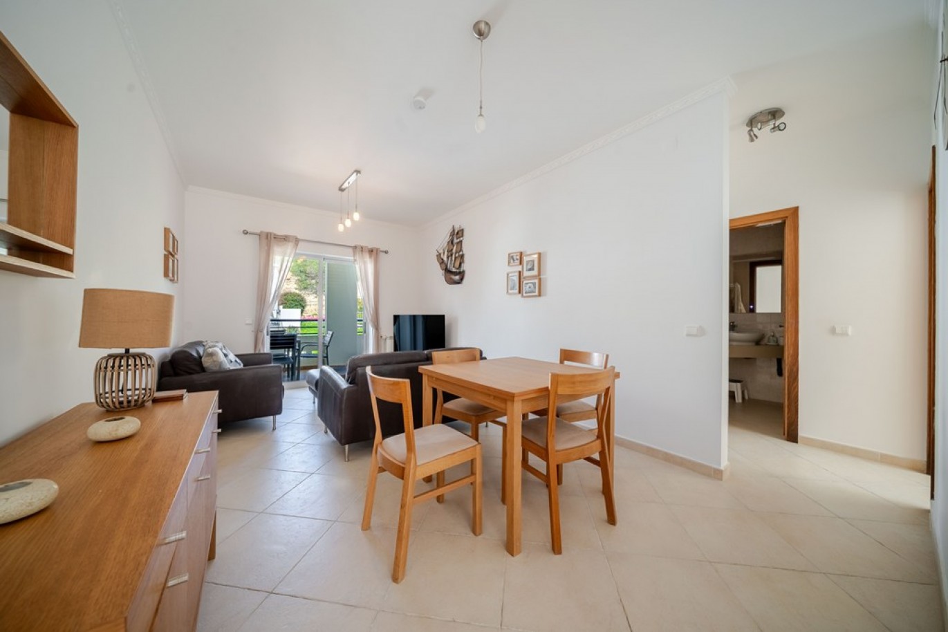 Apartamento T2 com piscina para venda em Salema, Algarve_358472