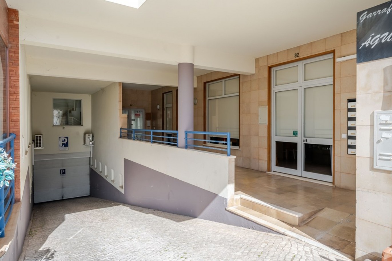 Apartamento T2 com piscina para venda em Salema, Algarve_358493