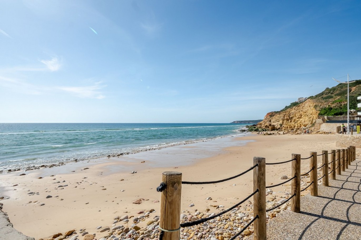 Apartamento T2 com piscina para venda em Salema, Algarve_358496