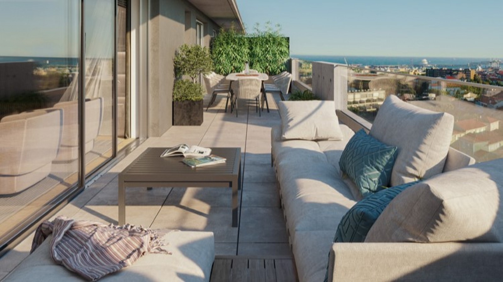 Apartamento T4 com varanda e vistas de mar em Leça da Palmeira_358676