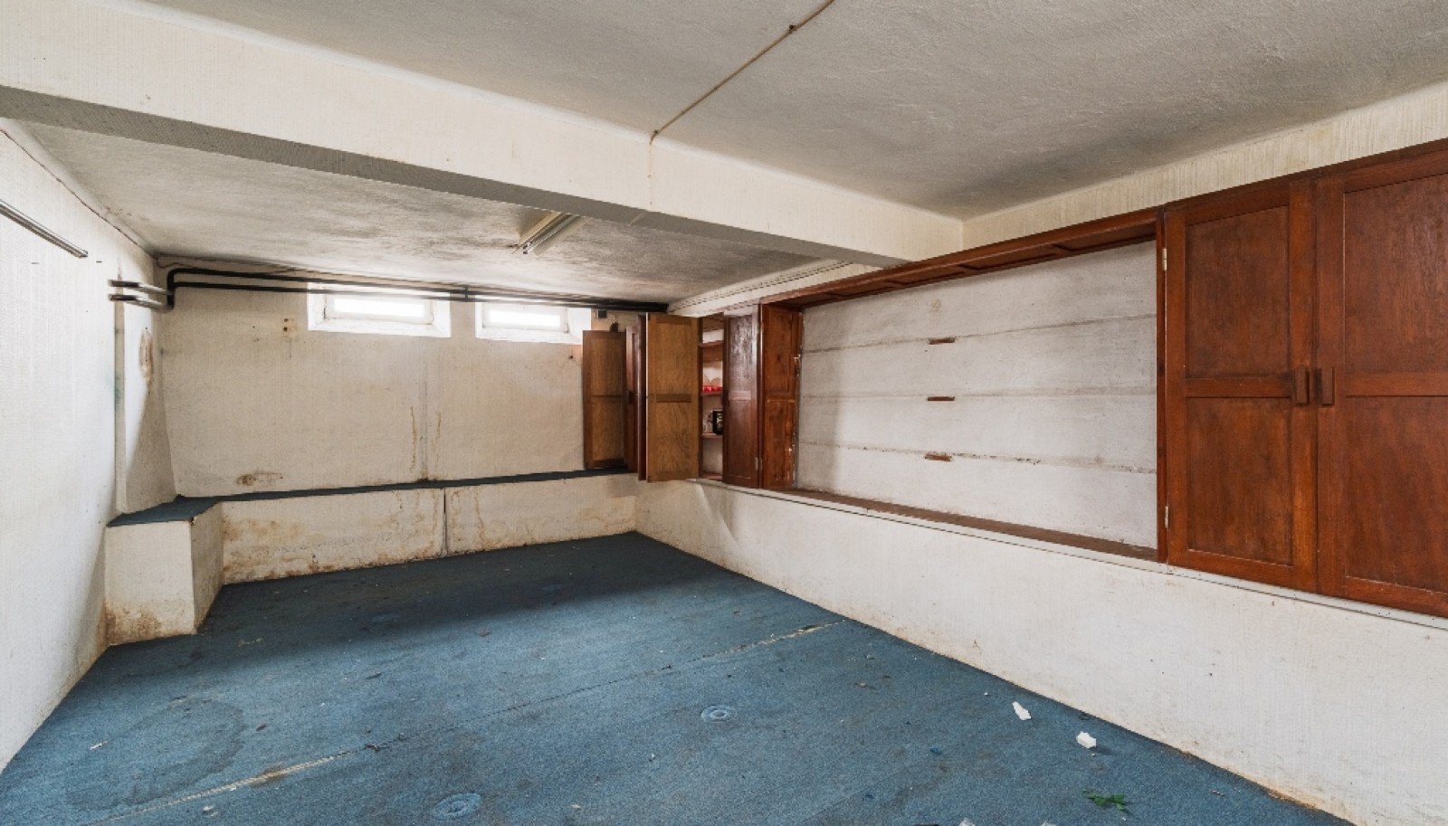 Moradia V4 com jardim para reabilitar à venda no Porto, Portugal_358807