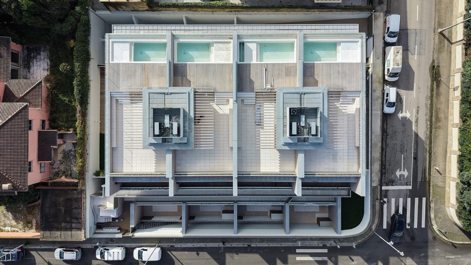 Four+one bedroom apartment with terrace and pool, in Foz, Porto, Portugal_358879