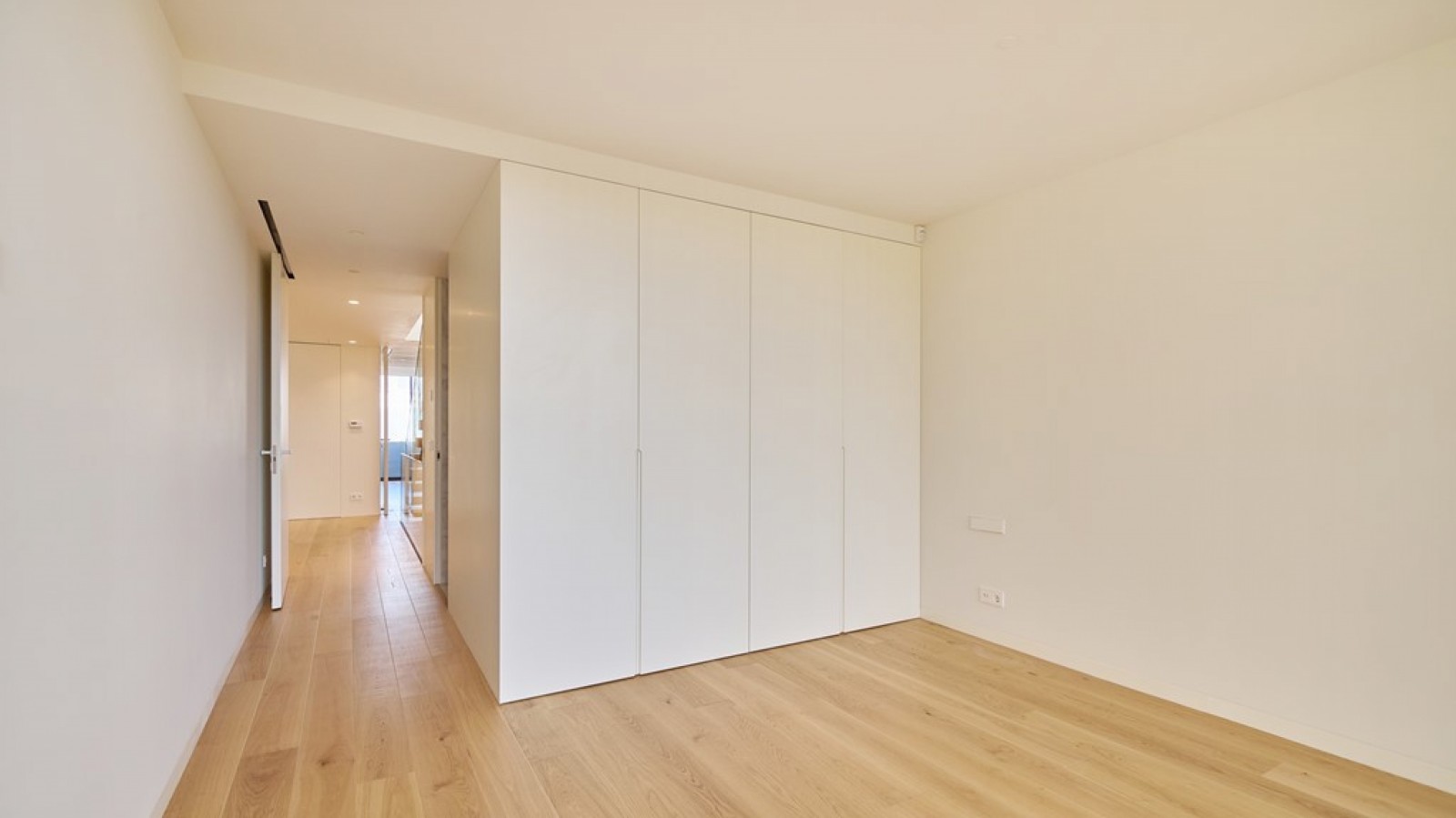 Four+one bedroom apartment with terrace and pool, in Foz, Porto, Portugal_358884