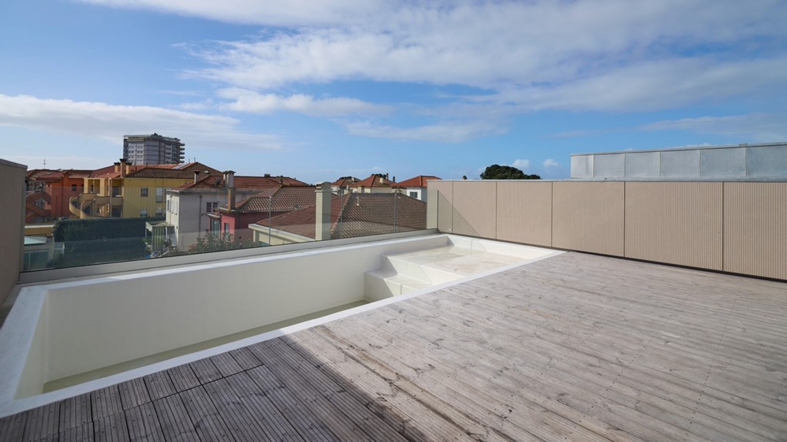 Four+one bedroom apartment with terrace and pool, in Foz, Porto, Portugal_358901