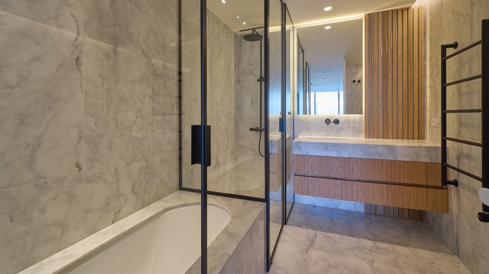 Four+one bedroom apartment with terrace and pool, in Foz, Porto, Portugal_358925