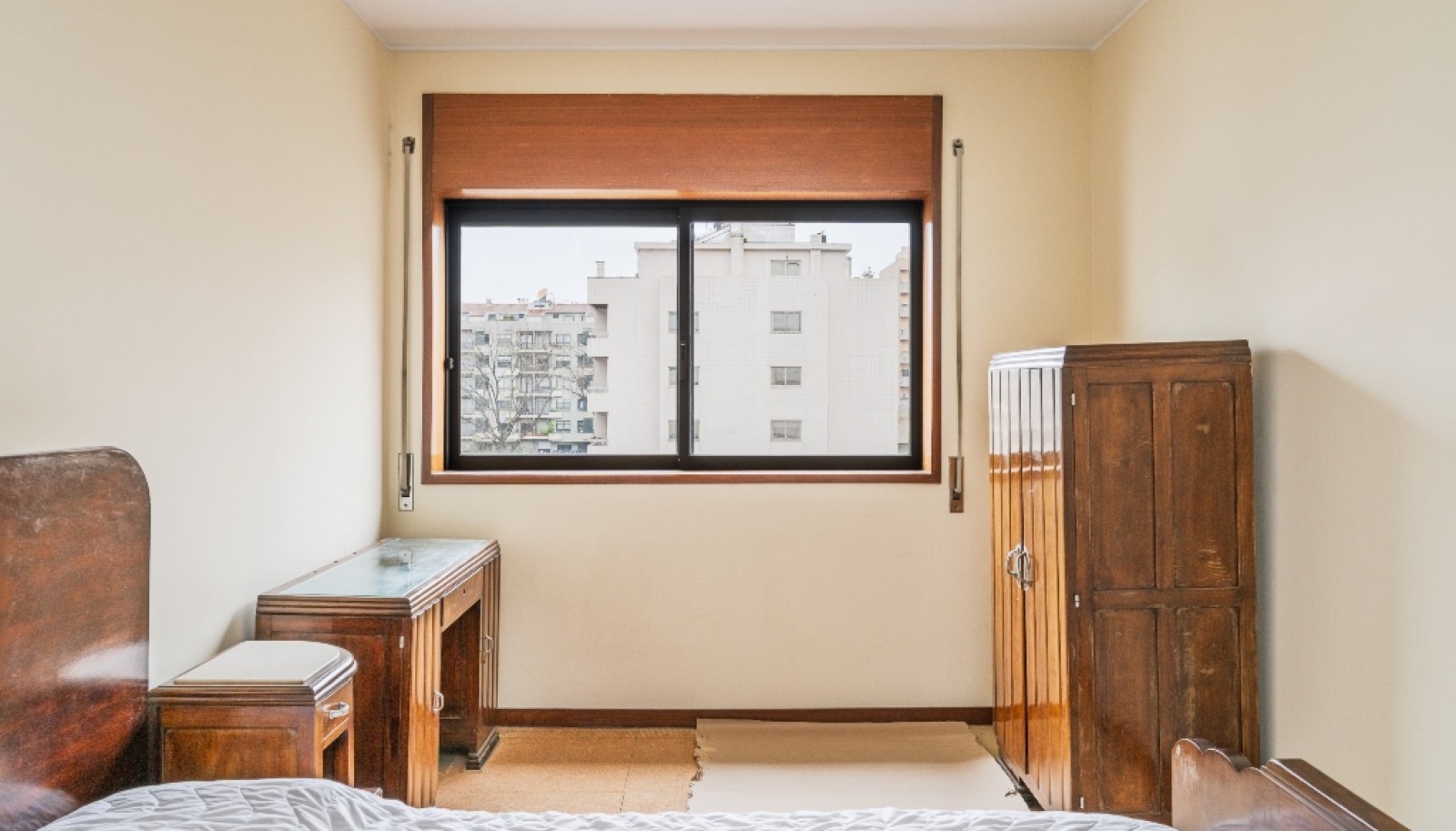 Large 3 bedroom apartment for sale in Pinheiro Manso in Porto, Portugal_359126