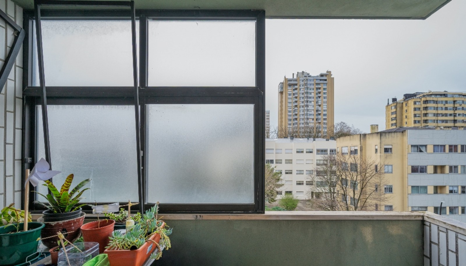 Large 3 bedroom apartment for sale in Pinheiro Manso in Porto, Portugal_359146