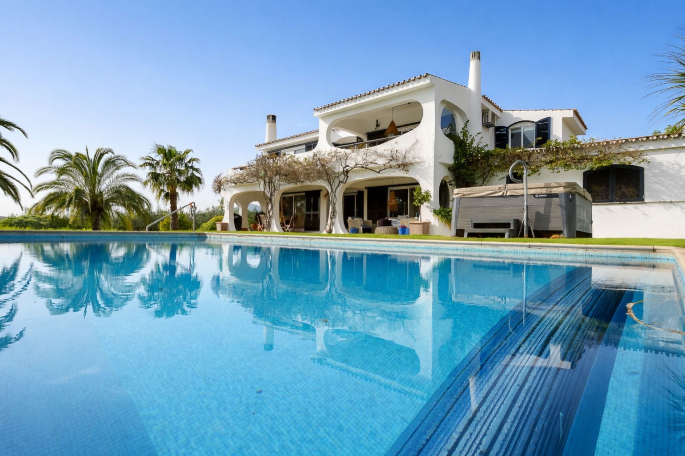 Fantastic property for sale in Moncarapacho, Algarve, Portugal_359327