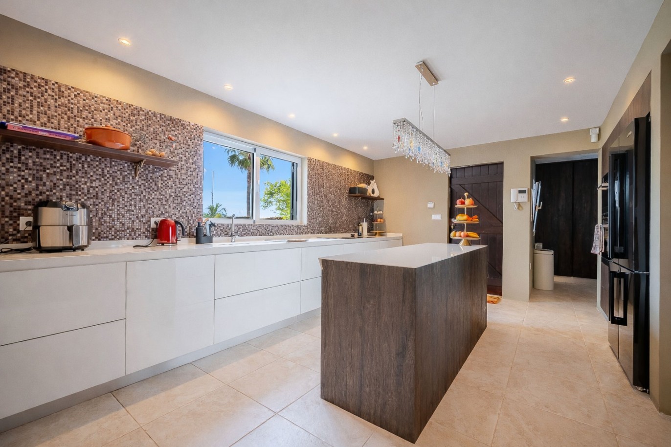 Fantastic property for sale in Moncarapacho, Algarve, Portugal_359338