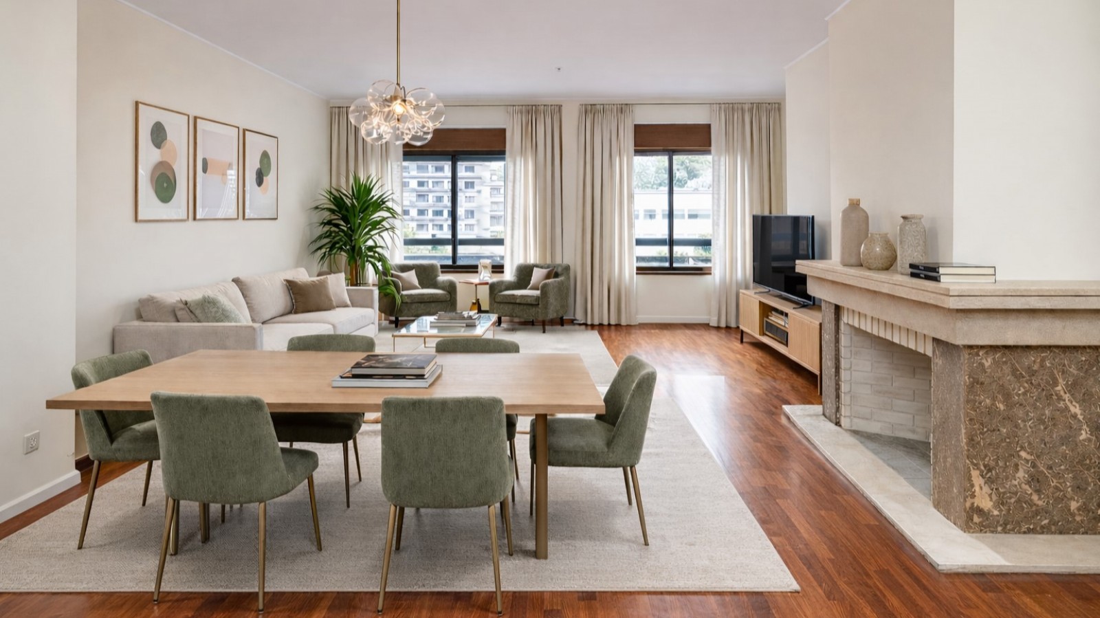 Large 3 bedroom apartment for sale in Pinheiro Manso in Porto, Portugal_359383